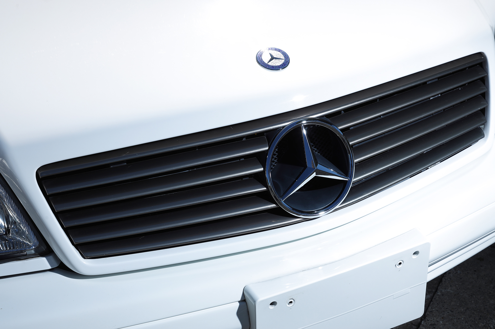 【クラシック＆ヤングクラシックを楽しむ MercedesBenz & BMW】ネオクラシックの雰囲気が増してきた4代目SLクラス