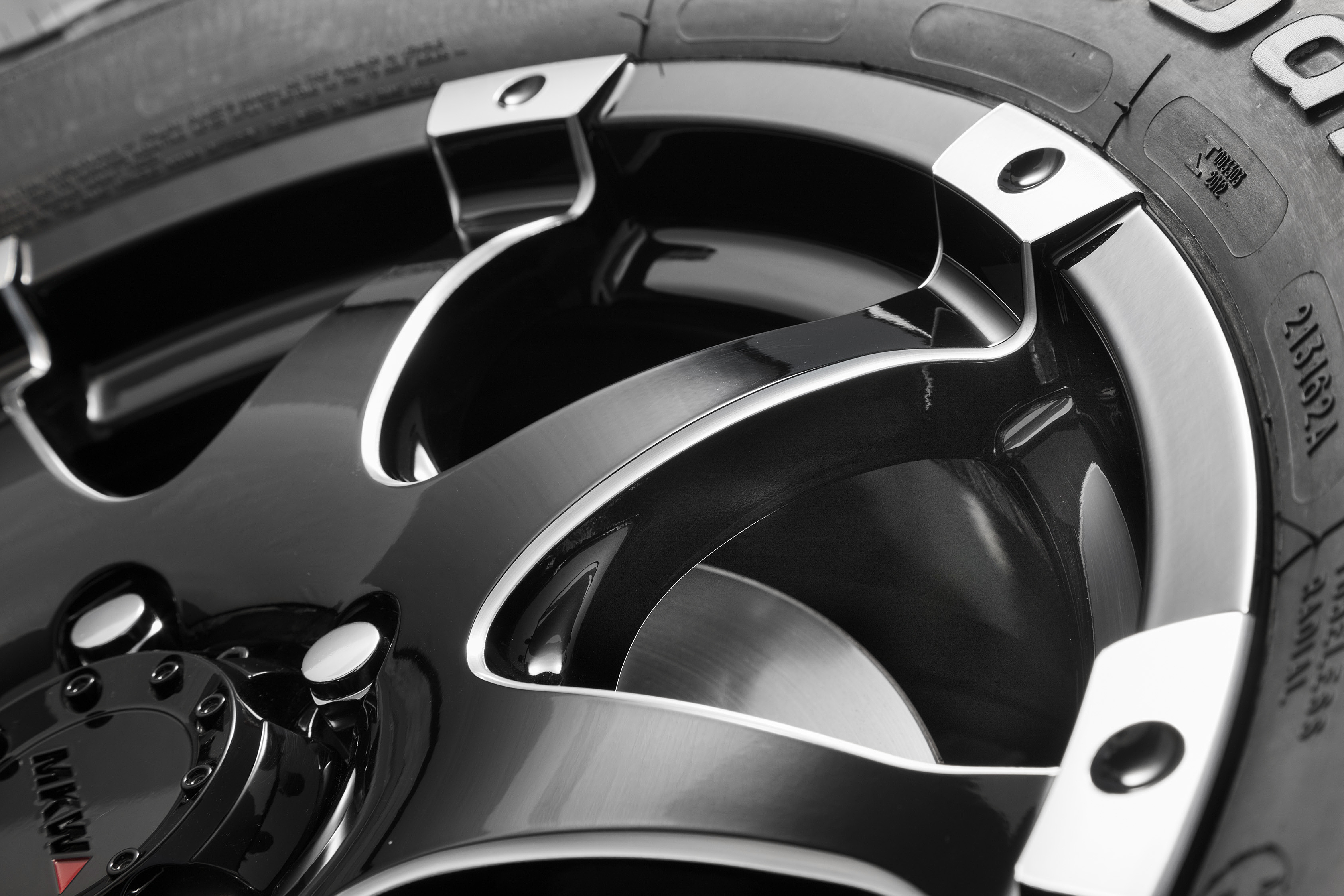 MKW 18インチ mkw 18インチ 車 ホイール」の人気商品一覧 | 安い商品を通販サイト