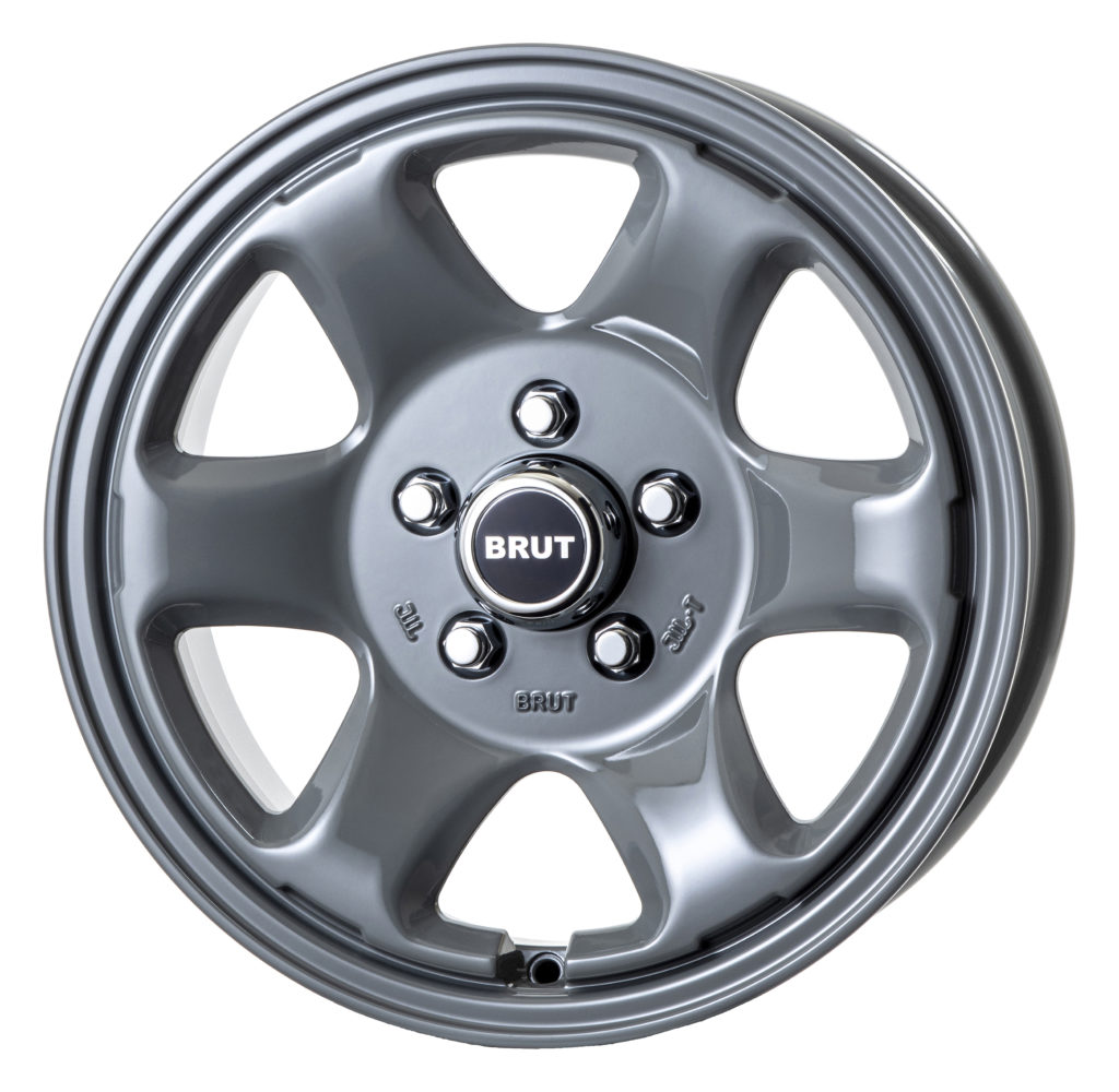 アルミホイールで実現した懐かしさを感じるスチールな風合「BRUT BR44」｜LETS GO 4WD WEB
