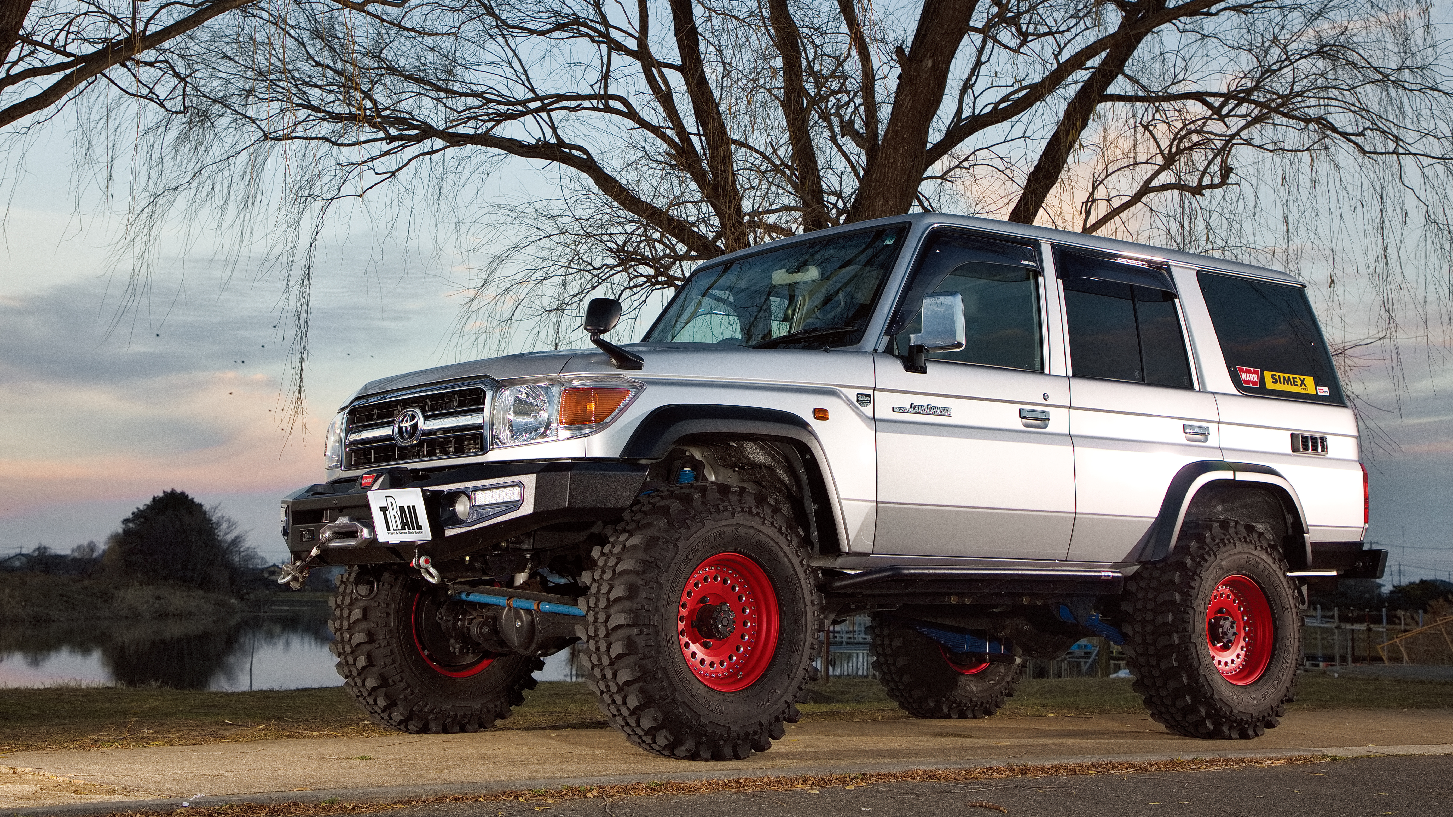 GRJ76＆GRJ79カスタム！日本で手にする欧州スタイル「トレイル」｜LETS GO 4WD WEB