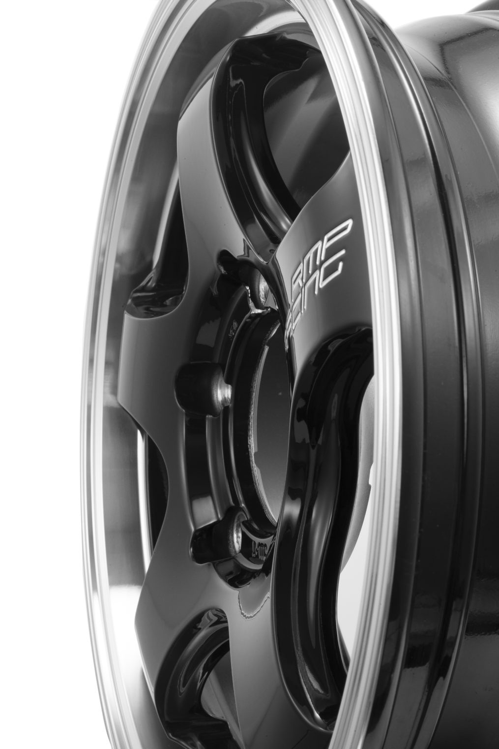 「RMP RACING」徹底的に軽量・高剛性・高精度を追求したMIDホイール|LETS GO 4WD WEB