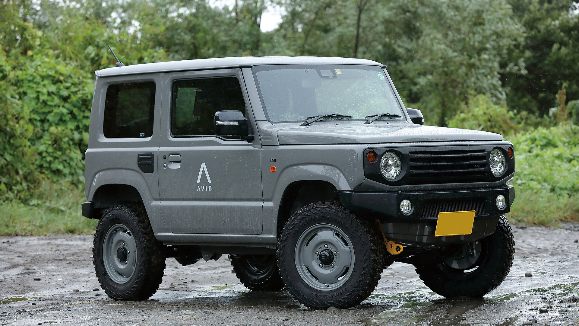 ジムニー4x4 APIO グレー APIO JIMNY走行動画 カーキとミディアムグレー両方走らせる