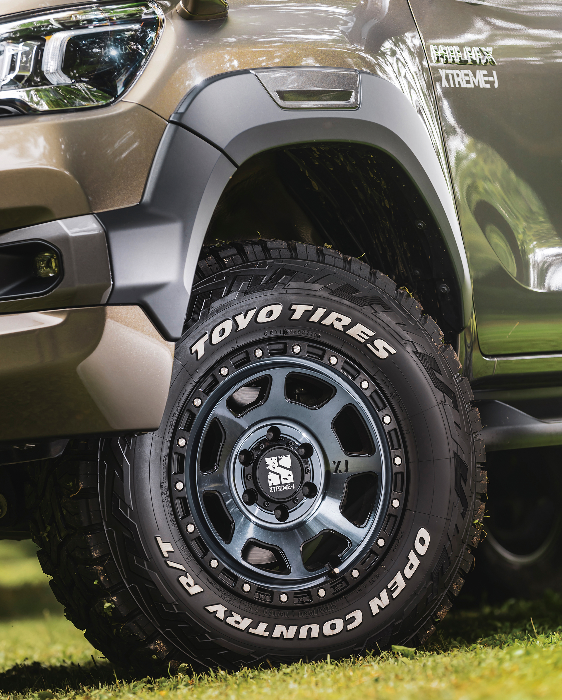 XJ XTREME-J ホイール ハイラックス MLJ エクストリーム-J エクストリーム-J 17インチ - ハイラックス 125