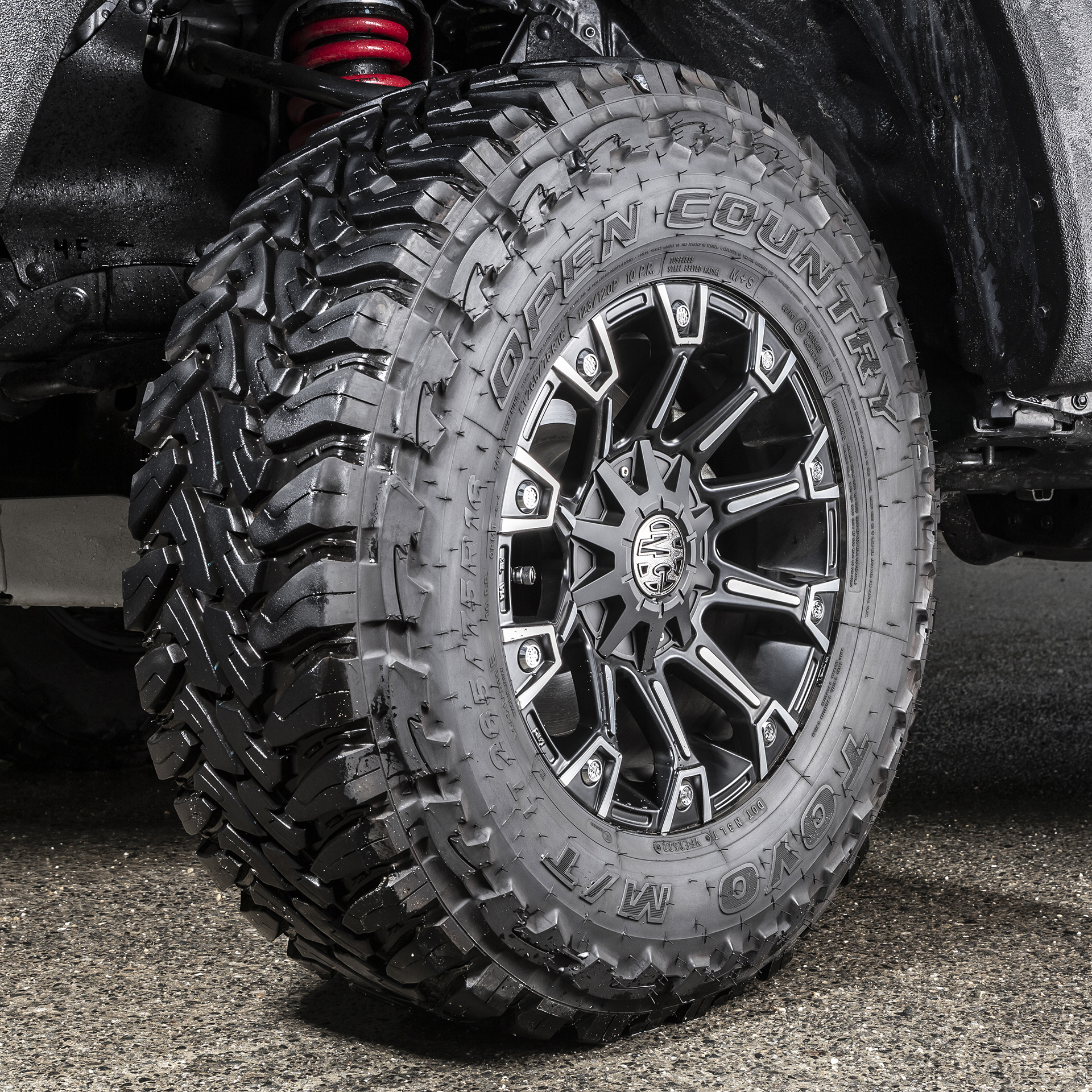 アグレッシブで走りが楽しいアメリカン・スタイルの三浦流タコマのお