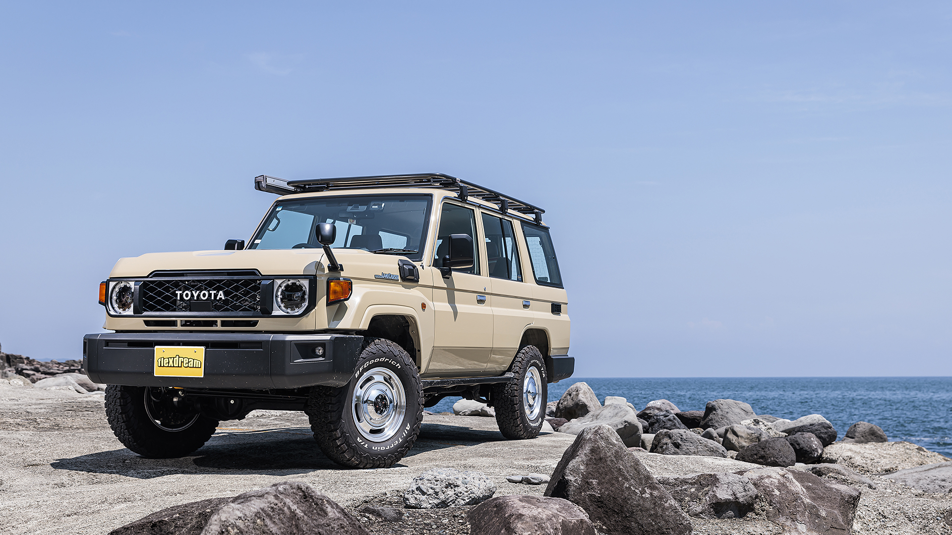 flexdream】専門店の審美眼と高い技術力で、豊富な〝 カスタムモデル