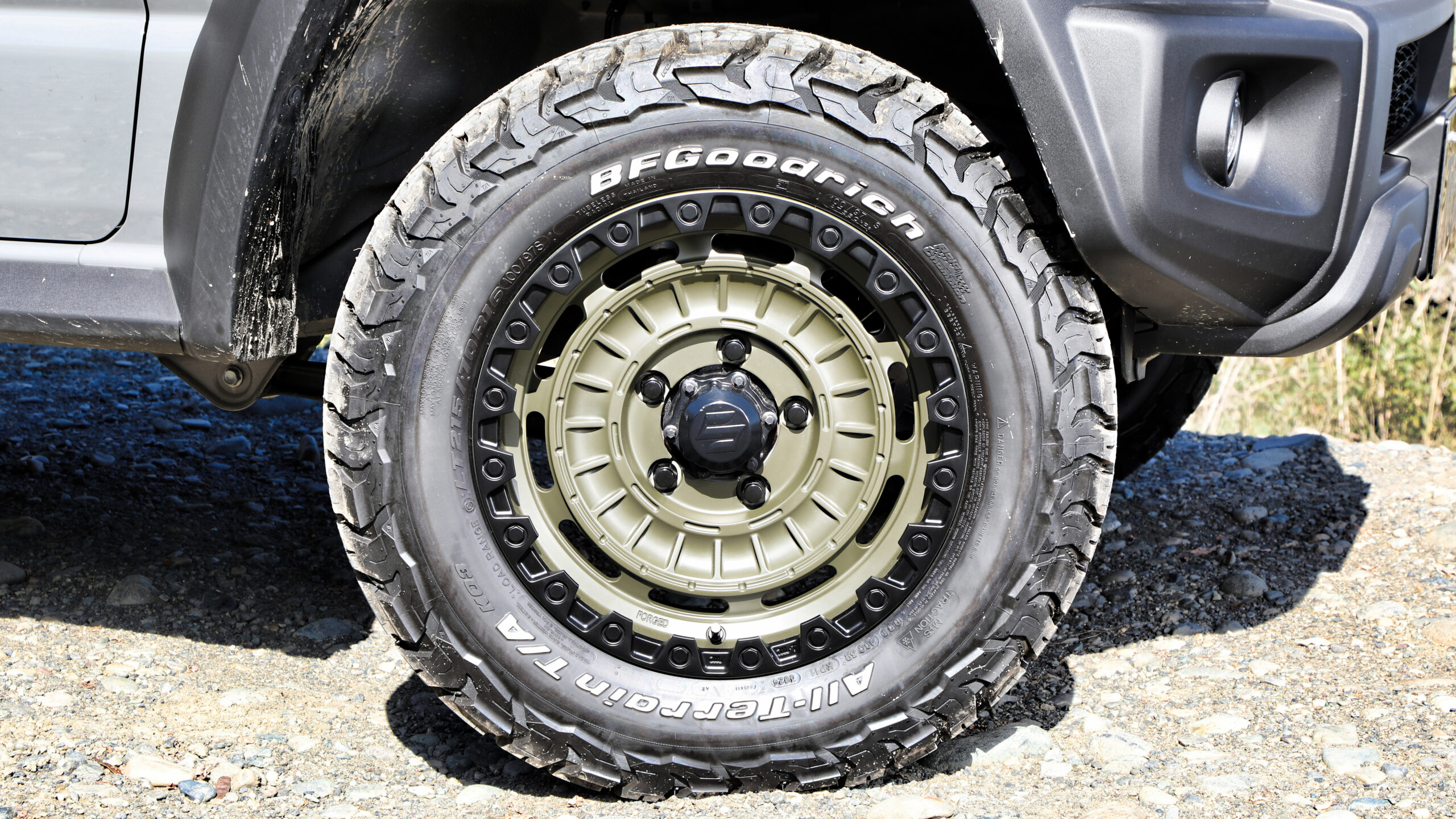 トレジャーワン・カンパニー】タフに使われる高性能・本格四駆の