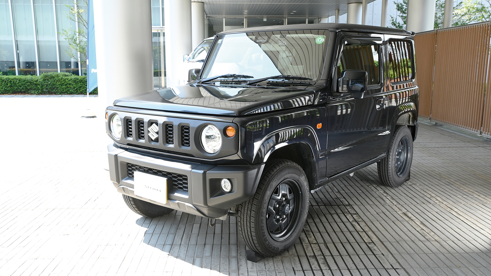 パナソニック】こだわり派のユーザーにフィットする10V型有機ELの大