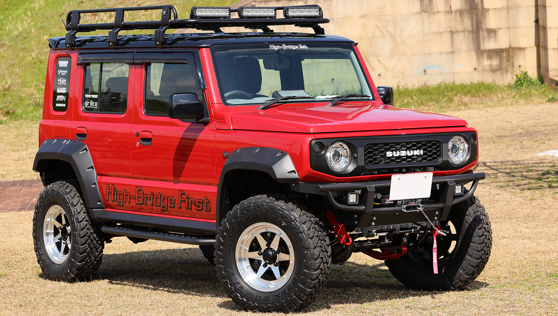 HIGH BRIDGE FIRST】圧倒的人気と知名度を誇るパフォーマンスが売りの