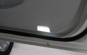 LEDカーテシランプ　ホワイトLED パーツ画像
