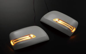 ライトバー　LEDウインカーミラーカバー交換タイプ　未塗装 パーツ画像