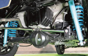 DoBASE&4WD サービスパドック 3インチ車高調サスペンション（リア） パーツ画像