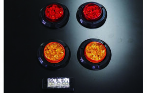 煌LEDテールランプSET（S）ブラックベゼル パーツ画像