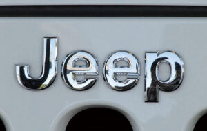 Jeepエンブレム パーツ画像