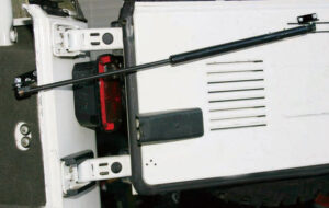 テールゲート　ガスダンパー YJ/TJ パーツ画像
