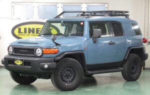 FJクルーザー　バンパーコーナー　LINE-X塗装 パーツ画像