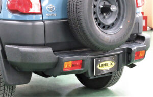 FJクルーザー　リヤバンパーコーナー　LINE-X塗装 パーツ画像