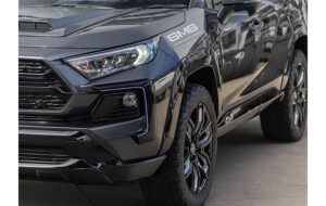 RAV4オーバーフェンダー 未塗装品 パーツ画像