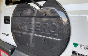 K3ZEROリアゲートカバーZERO（カーボン） パーツ画像