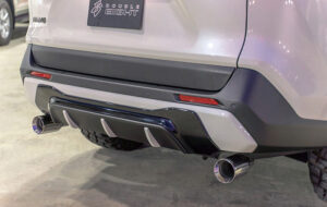 RAV4 マフラーフィニッシャー ダブルエイト パーツ画像