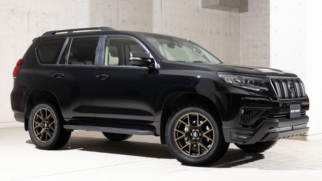 【weds】MUD VANCEの新作は繊細さの中に大胆さを感じる