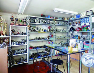 TURBO SHOP M店舗画像