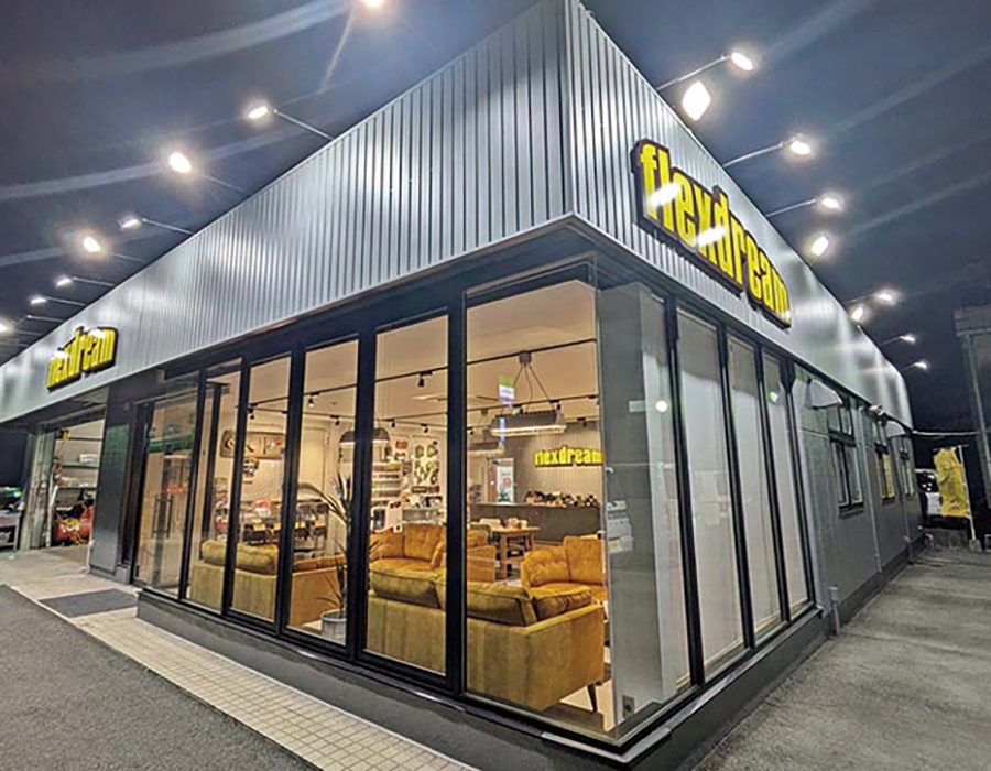 ハイエース小牧店　（株）フレックス・ドリーム